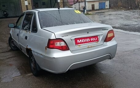 Daewoo Nexia I рестайлинг, 2012 год, 115 000 рублей, 7 фотография
