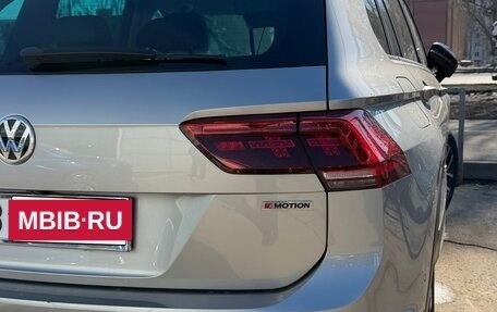 Volkswagen Tiguan II, 2019 год, 2 650 000 рублей, 11 фотография