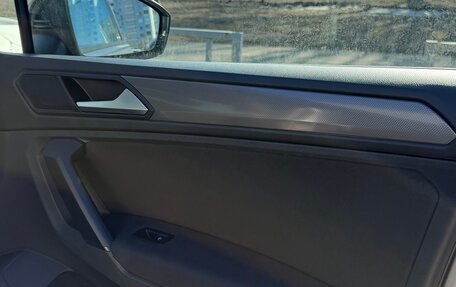 Volkswagen Tiguan II, 2019 год, 2 650 000 рублей, 26 фотография