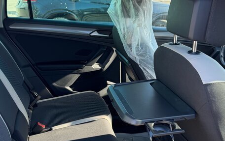 Volkswagen Tiguan II, 2019 год, 2 650 000 рублей, 31 фотография