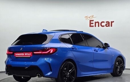 BMW 1 серия, 2020 год, 2 250 000 рублей, 2 фотография