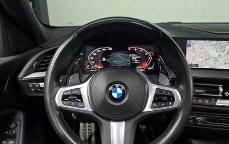 BMW 1 серия, 2020 год, 2 250 000 рублей, 13 фотография