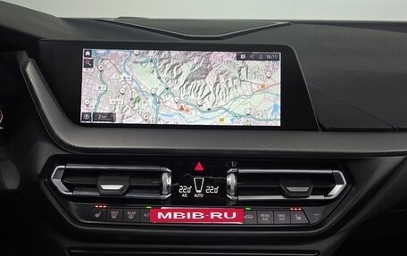 BMW 1 серия, 2020 год, 2 250 000 рублей, 15 фотография