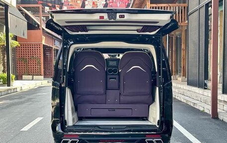 Mercedes-Benz Vito, 2023 год, 5 752 000 рублей, 30 фотография