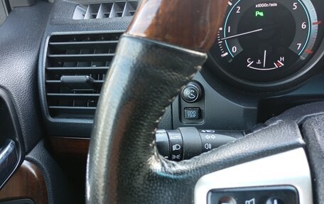 Toyota Land Cruiser Prado 150 рестайлинг 2, 2011 год, 3 500 000 рублей, 7 фотография