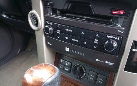 Toyota Land Cruiser Prado 150 рестайлинг 2, 2011 год, 3 500 000 рублей, 9 фотография