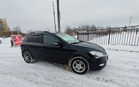 KIA cee'd I рестайлинг, 2010 год, 600 000 рублей, 3 фотография