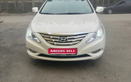Hyundai Sonata VI, 2012 год, 1 500 000 рублей, 37 фотография