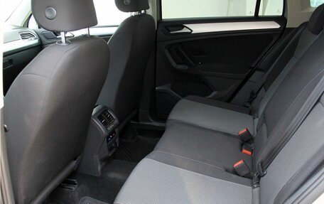 Volkswagen Tiguan II, 2021 год, 2 799 000 рублей, 14 фотография