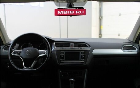 Volkswagen Tiguan II, 2021 год, 2 799 000 рублей, 18 фотография