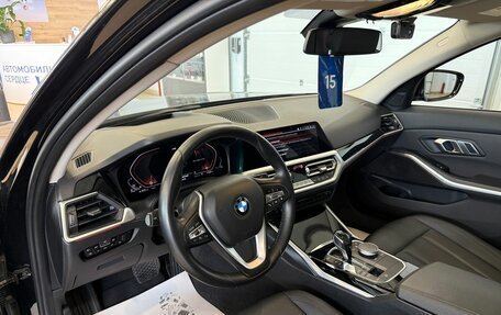 BMW 3 серия, 2019 год, 3 899 900 рублей, 11 фотография