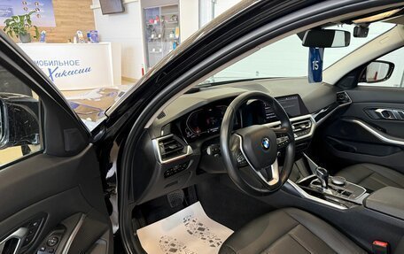 BMW 3 серия, 2019 год, 3 899 900 рублей, 10 фотография