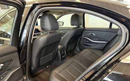 BMW 3 серия, 2019 год, 3 899 900 рублей, 20 фотография