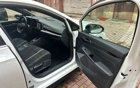 Volkswagen Golf VIII, 2023 год, 2 120 586 рублей, 12 фотография