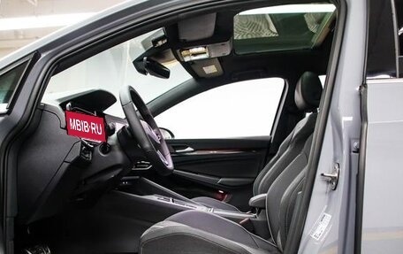 Volkswagen Golf VIII, 2022 год, 1 950 000 рублей, 8 фотография