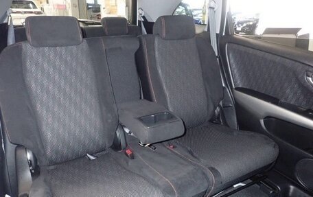 Honda Stream II, 2014 год, 1 047 000 рублей, 16 фотография