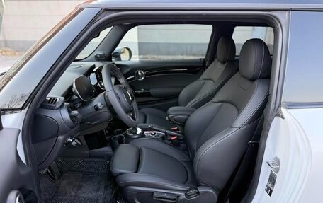 MINI Hatch, 2023 год, 2 268 000 рублей, 7 фотография