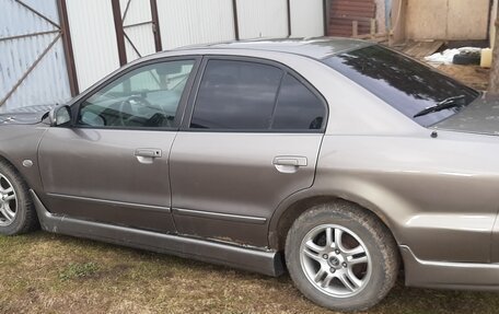 Mitsubishi Galant VIII, 1999 год, 250 000 рублей, 1 фотография