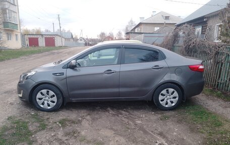 KIA Rio III рестайлинг, 2014 год, 680 000 рублей, 1 фотография