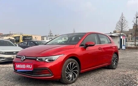 Volkswagen Golf VIII, 2022 год, 1 890 050 рублей, 1 фотография