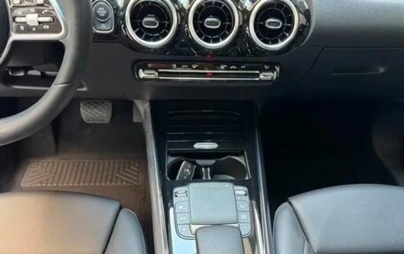 Mercedes-Benz GLA, 2021 год, 2 686 000 рублей, 16 фотография