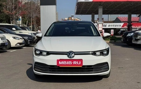 Volkswagen Golf VIII, 2022 год, 1 748 030 рублей, 2 фотография