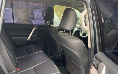 Toyota Land Cruiser Prado 150 рестайлинг 2, 2014 год, 3 400 000 рублей, 6 фотография