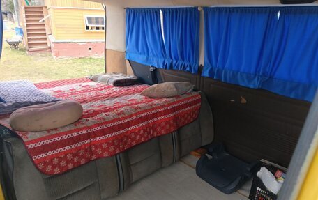 Volkswagen Transporter T3, 1982 год, 335 000 рублей, 12 фотография