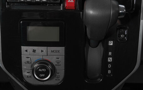 Toyota Roomy I, 2018 год, 969 000 рублей, 20 фотография