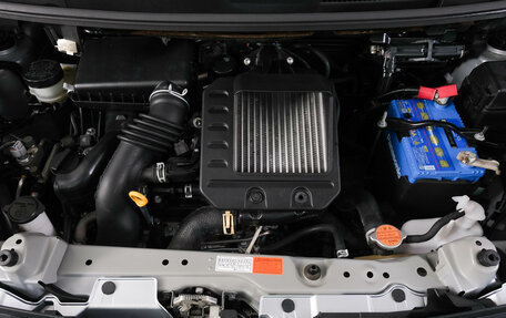 Toyota Roomy I, 2018 год, 969 000 рублей, 23 фотография