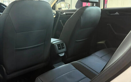 Volkswagen T-Roc I, 2022 год, 1 643 030 рублей, 6 фотография