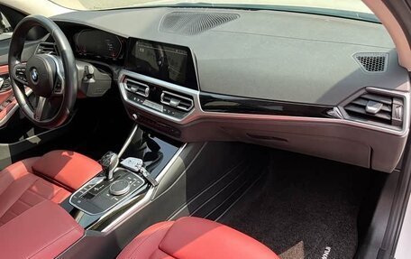 BMW 3 серия, 2021 год, 2 570 000 рублей, 12 фотография