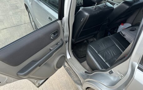 Nissan X-Trail, 2005 год, 760 000 рублей, 7 фотография