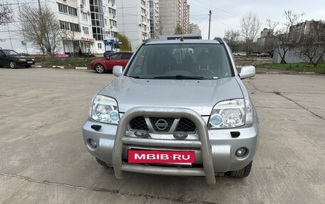 Nissan X-Trail, 2005 год, 760 000 рублей, 2 фотография