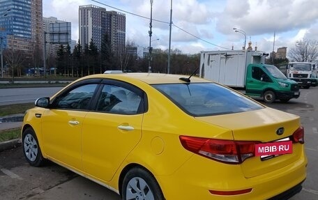 KIA Rio III рестайлинг, 2017 год, 600 000 рублей, 4 фотография