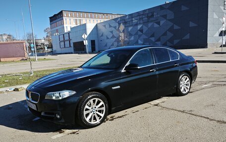 BMW 5 серия, 2014 год, 2 400 000 рублей, 3 фотография
