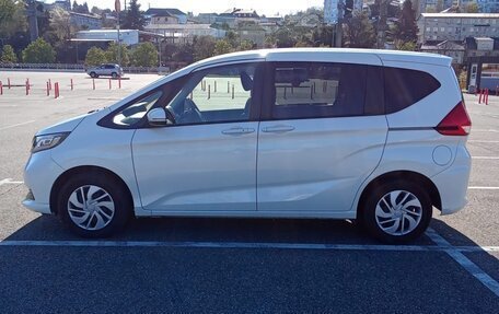 Honda Freed II, 2020 год, 1 850 000 рублей, 4 фотография