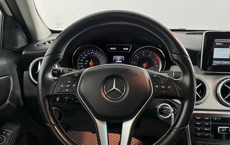 Mercedes-Benz GLA, 2015 год, 2 100 000 рублей, 10 фотография