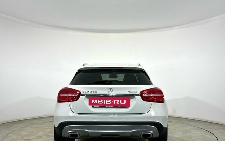 Mercedes-Benz GLA, 2015 год, 2 100 000 рублей, 3 фотография