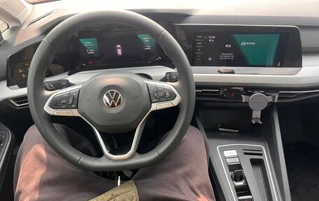Volkswagen Golf VIII, 2022 год, 1 890 050 рублей, 8 фотография