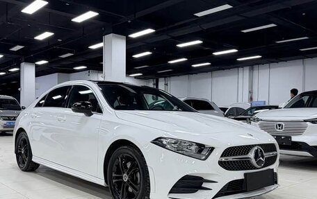 Mercedes-Benz A-Класс, 2021 год, 2 040 000 рублей, 3 фотография