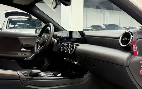 Mercedes-Benz A-Класс, 2021 год, 2 040 000 рублей, 21 фотография