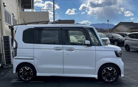 Honda N-BOX II, 2022 год, 911 000 рублей, 7 фотография