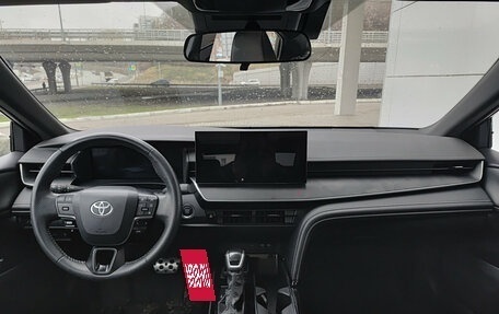 Toyota Camry, 2024 год, 3 800 000 рублей, 14 фотография