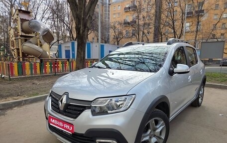 Renault Sandero II рестайлинг, 2020 год, 1 200 000 рублей, 1 фотография