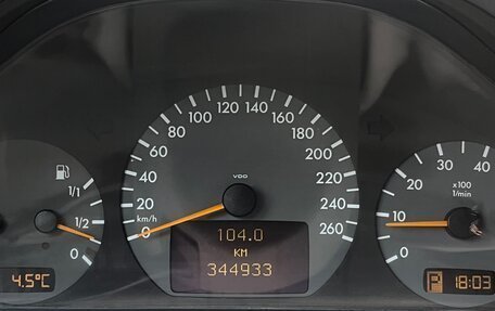 Mercedes-Benz CLK-Класс, 2000 год, 450 000 рублей, 3 фотография