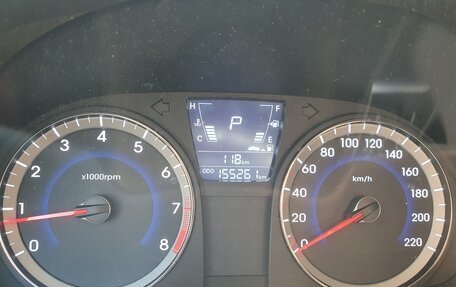 Hyundai Solaris II рестайлинг, 2014 год, 800 000 рублей, 6 фотография