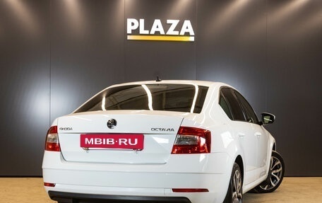 Skoda Octavia, 2019 год, 1 899 000 рублей, 4 фотография