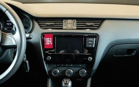 Skoda Octavia, 2019 год, 1 899 000 рублей, 7 фотография