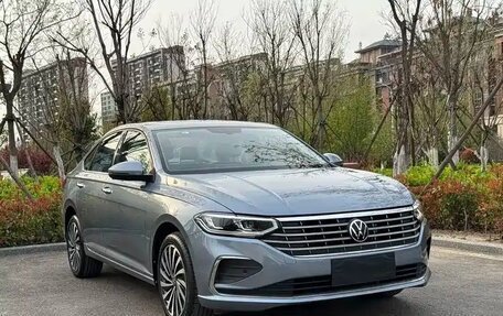 Volkswagen Lavida, 2023 год, 1 650 586 рублей, 3 фотография